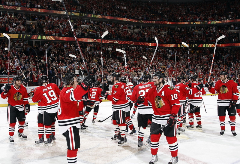 clothing, winter, chicago blackhawks computer backgrounds, men, group of people, team sport, audience, crowd, people, real people, sport, competition, red
