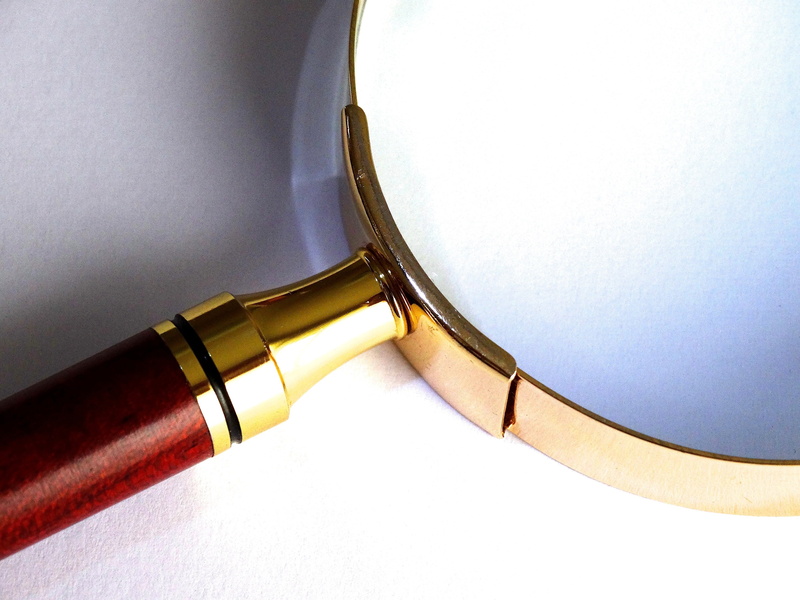 2K, table, noble, gold colored, pen, paper, larger view, magnifying glass, metal, elegant, wood, musical instrument, magnification, lichtspiel, arts culture and entertainment