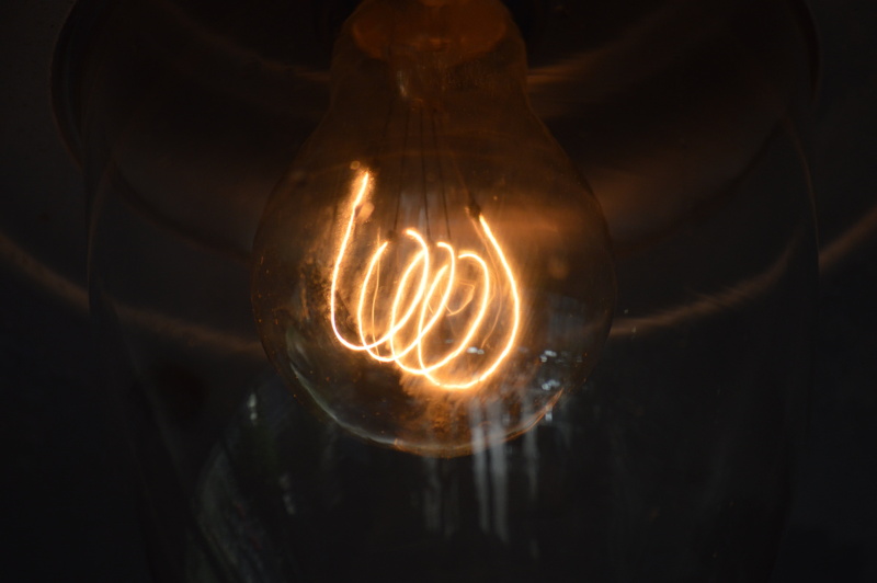 transparent, ceiling, black background, dark, light bulb, light, fuel and power generation, play, light - natural phenomenon, lighting equipment, close-up