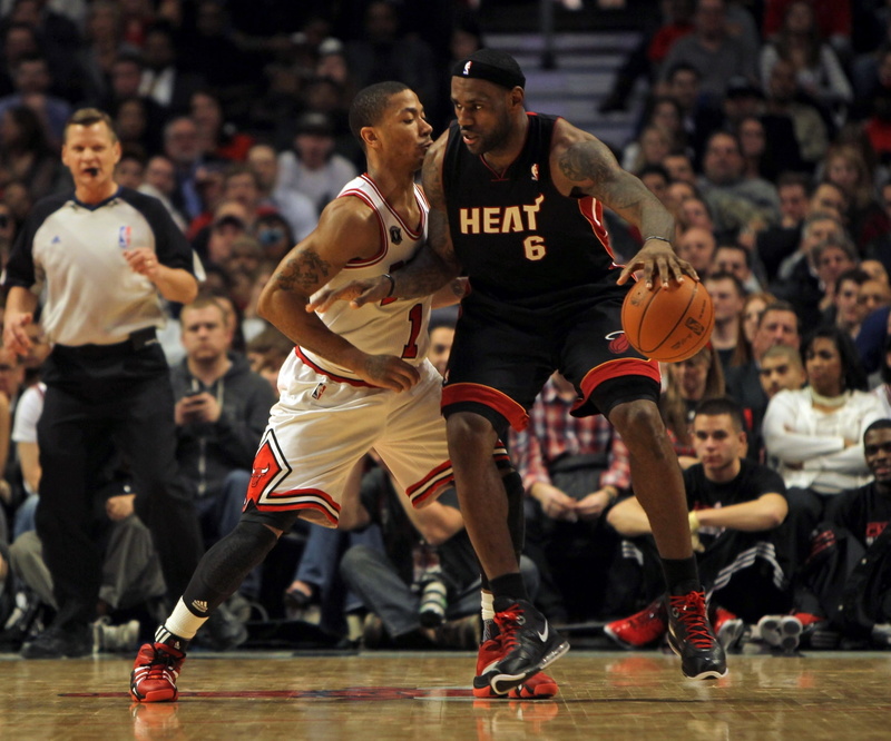 basketball - sport, arts culture and entertainment, performance, group of people, people, young adult, sportsman, match - sport, basketball uniform, stadium