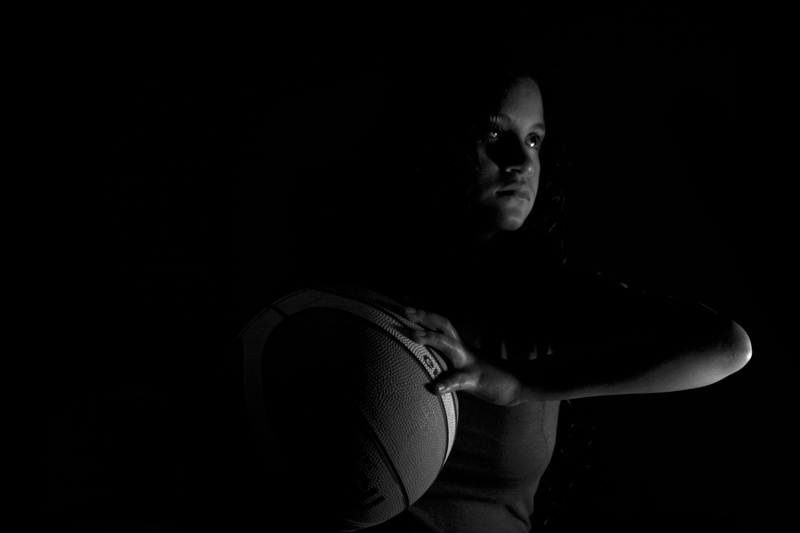 woman, pueblo nuevo, three quarter length, waist up, young women, ball, musician, bball, real people, basketball, leisure activity, young men, dark, human