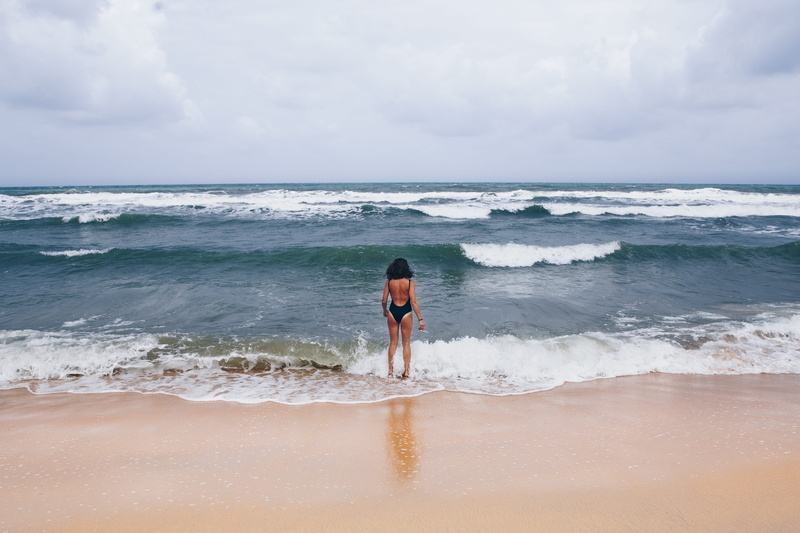 4K, sport, wave, suit, one person, women, horizon over water, cloud - sky, horizon, sand, rear view, clothing, sea waves, sea, leisure activity, sky, bathing