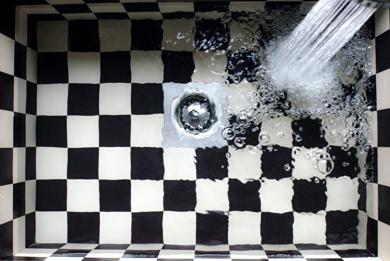checkered, checked, flooring, home, indoors, tub, checked pattern, household equipment, black, leisure activity, water, domestic room, no people, 4K, tile
