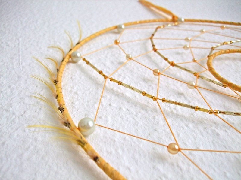extreme close-up, white, gold, sun, dream catcher, luxury, wool, pearl, network, no people, yellow, jewelry, macro, selective focus, dreamcatcher, 2K
