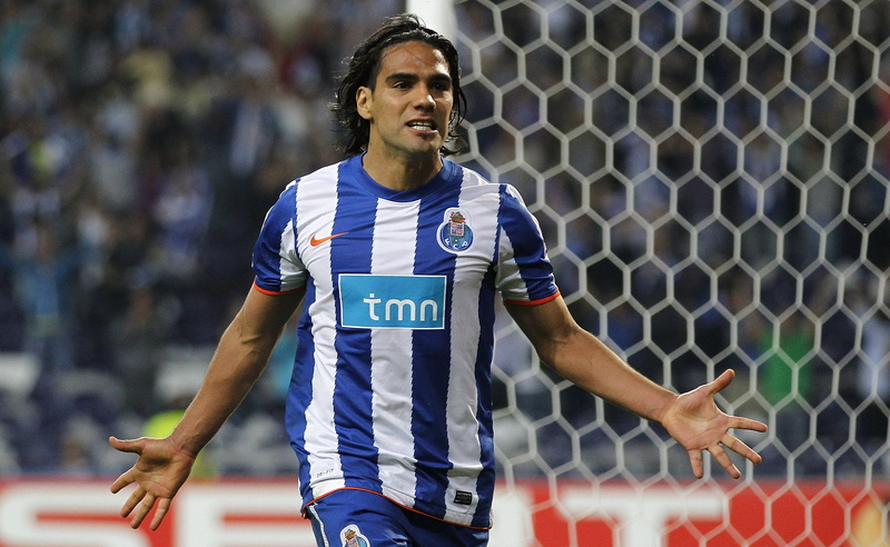 white, three quarter length, 2K, blue, front view, waist up, Radamel, Sports, shirt, Football, Falcao, t, standing, young men, confidence, outdoors, s