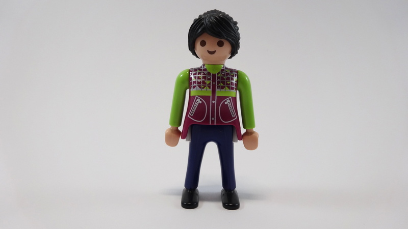 cut out, full length, innocence, casual clothing, indoors, figure, copy space, holding, black hair, child, white background, childhood, woman, playmobil
