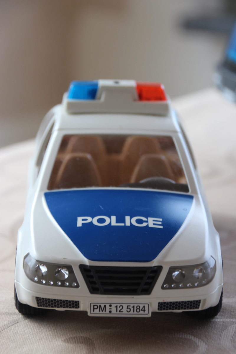 security, 5K, still life, protection, car, healthcare and medicine, police, text, number, technology, single object, western script, wireless technology