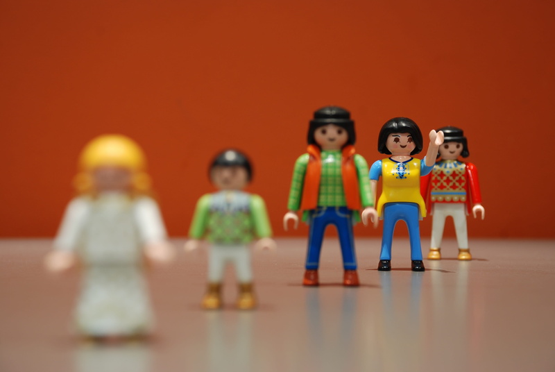 females, boy, men, innocence, toy block, people, offspring, boys, education, childhood, Playmobil, studio shot, women, group of people, toy, 4K, Waving