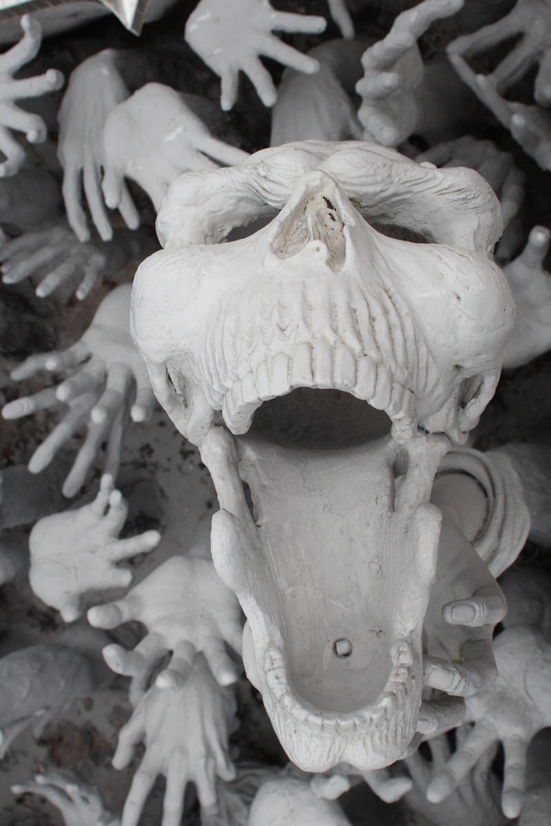 dead, skull bone, human skeleton, temple, white color, hopeless, day, scary, bone, close-up, white, horror, mortal, skull, hands, sculpture, statue, high angle view