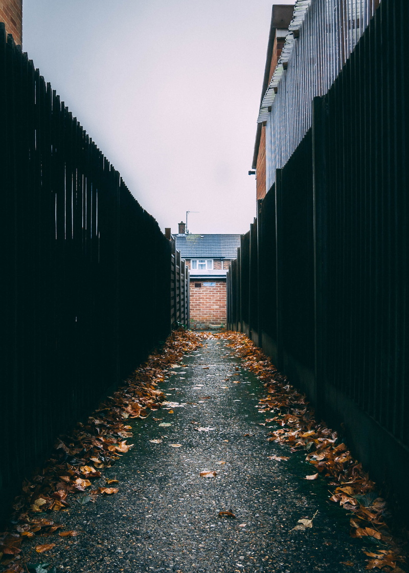 hemel hempstead, empty, housing, road, united kingdom, 2K, residential district, alley, shipping container, long, built structure, outdoors, roof tile
