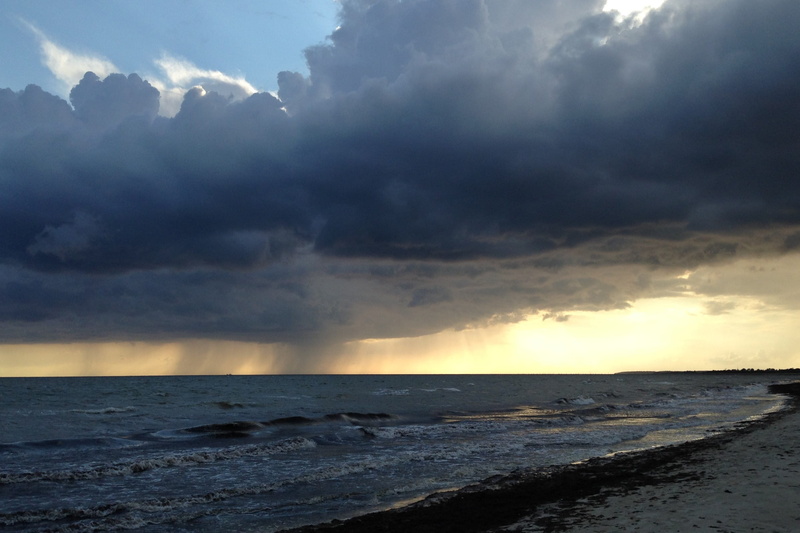 horizon, denemarken, no people, dannemare, beauty in nature, power in nature, scenics - nature, tranquil scene, clouds, dark, water, rain, sea, nature