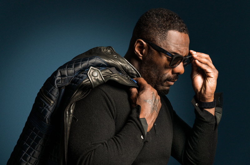 pose, actor, profile, 2K, jacket on the shoulder, Idris Elba, glasses, posture