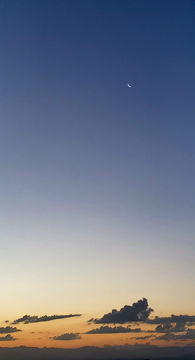 jardim camburi, adventure, scenics - nature, 2K, transportation, sunset, night, nature, crescent, r. des. eurípedes queirós do valle, sunset clouds, mountain