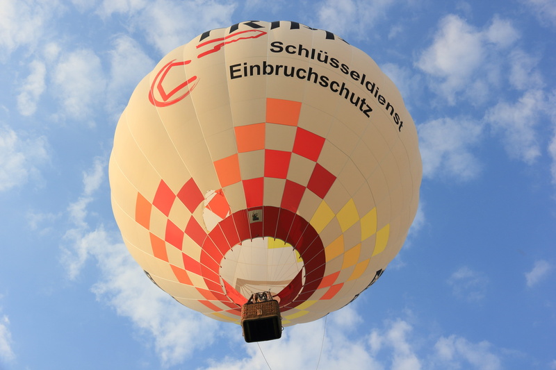 no people, mid-air, ballooning festival, burner, colorful, ascent, basket, day, ballooning, air vehicle, transportation, adventure, flying, hot air balloon