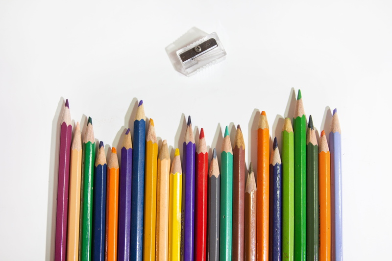 no people, large group of objects, studio shot, red, pencils, writing instrument, white, background, wood, brown, close-up, choice, cut out, education