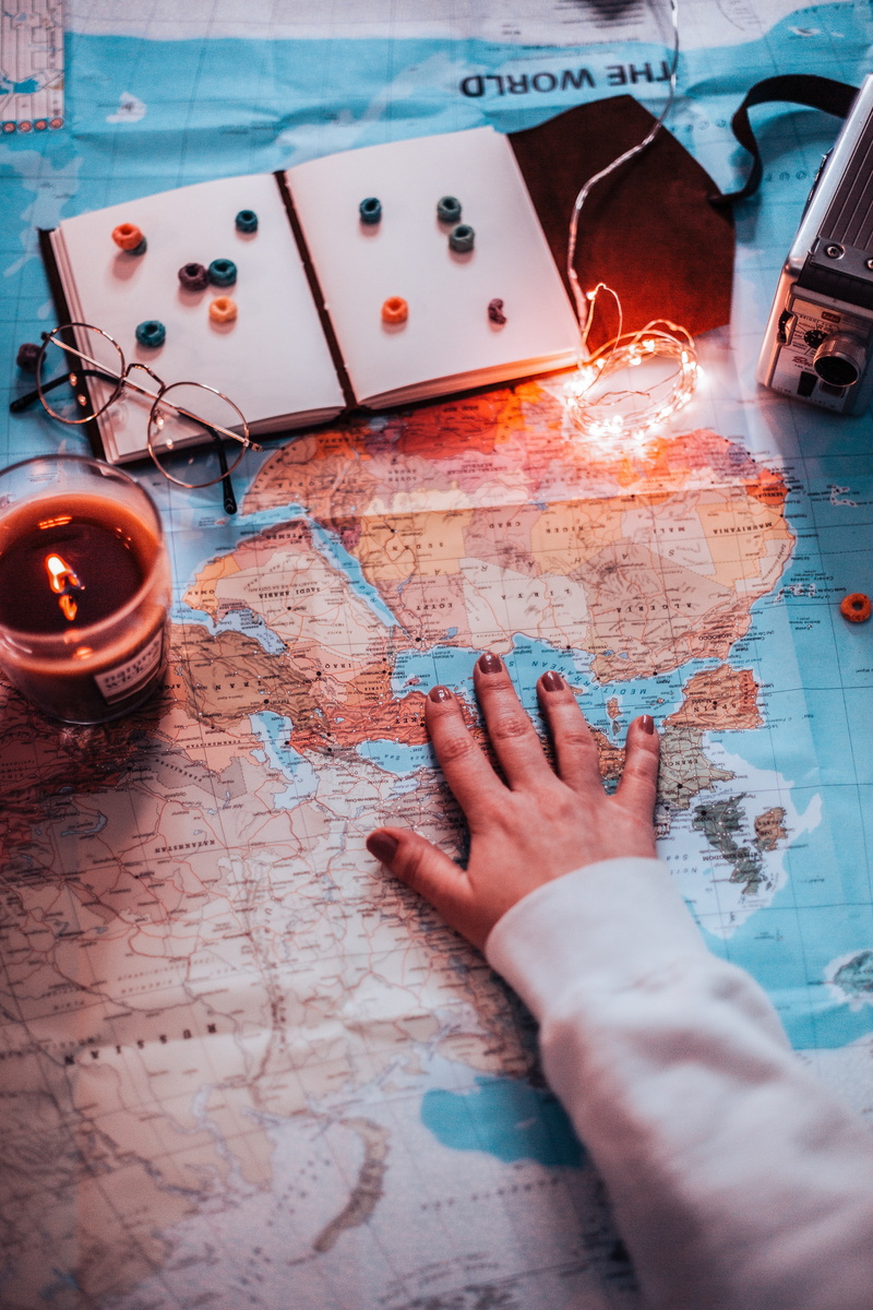 map, camera, Africa, Asia, Europe, glasses, 5K, candles, world