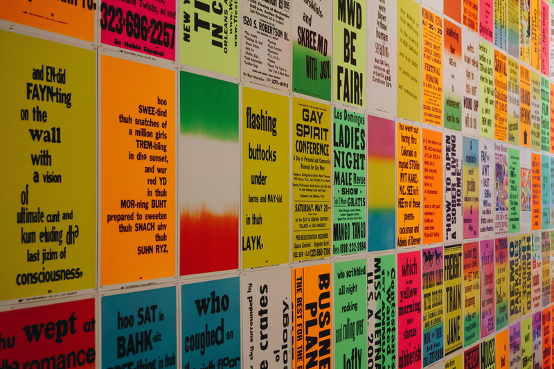 indoors, colours, number, information, paper, 5K, bulletin board, communication, text, colors, non-western script, no people, note, western script, script