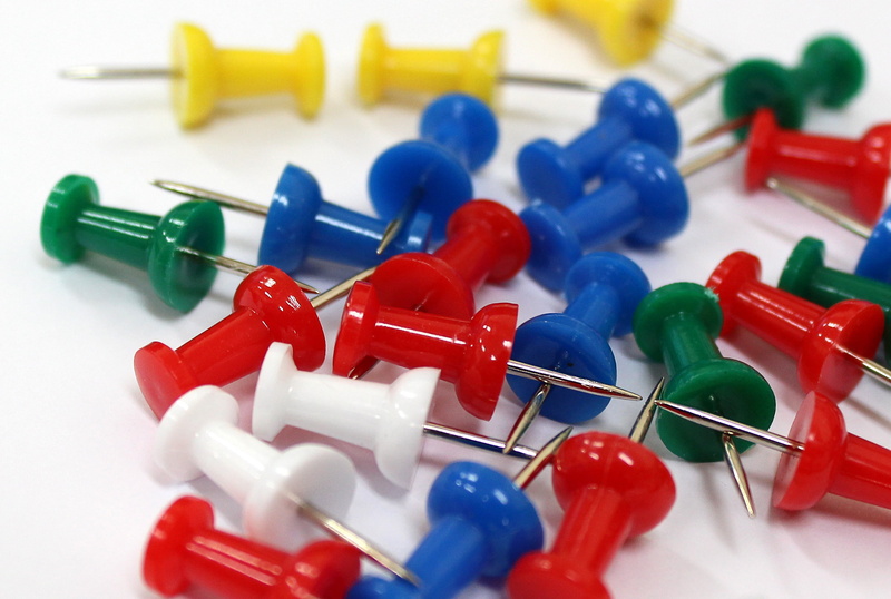 red, sheet, office, needle, stationery, board, surface, colorful, pushpin, white background, yellow, large group of objects, green color, no people, push pins