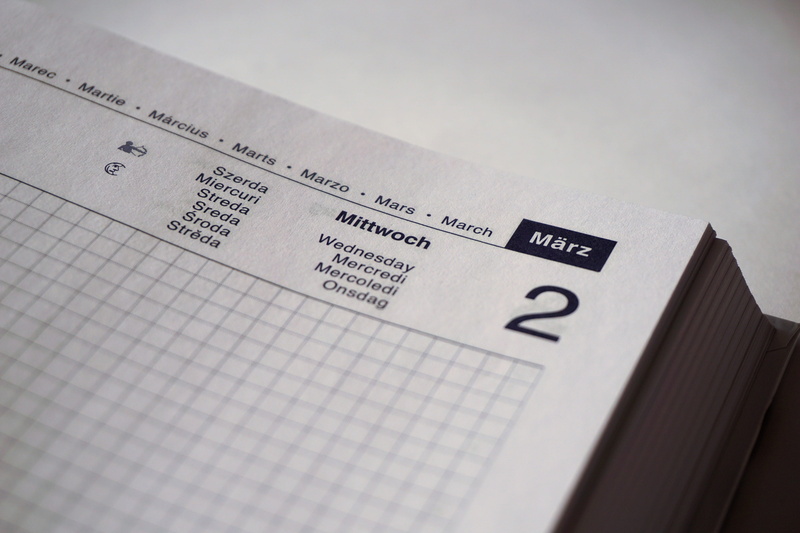 2016, selective focus, paper, office, document, finance, business, studio shot, number, note, text, copy space, indoors, close-up, 4K, data, year, no people