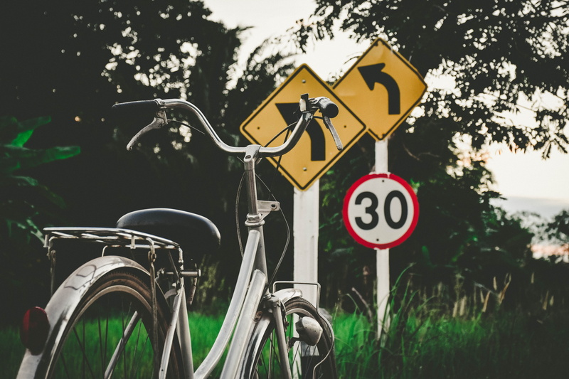 street, cycling, symbol, wheel, information, gray, signs, cycle, yellow, city Life, city, urban Scene, travel, road sign, focus on foreground, stationary