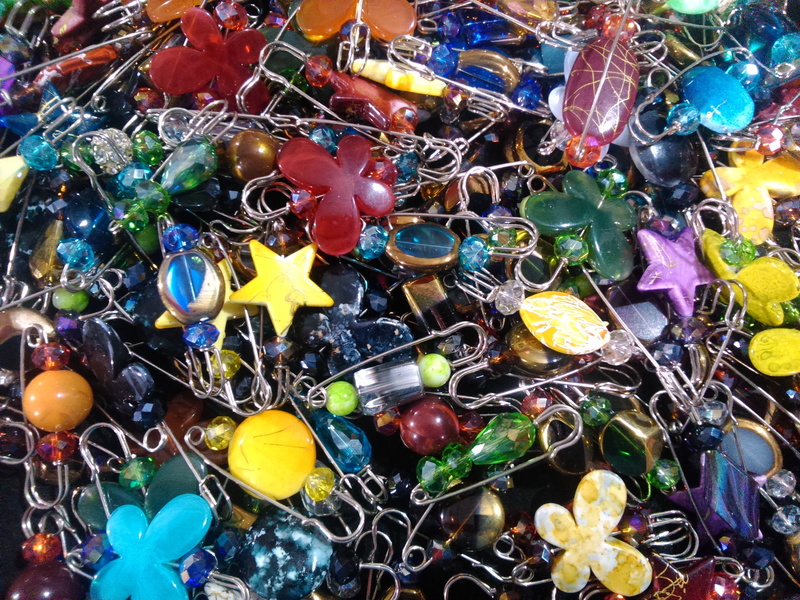 choice, no people, shape, 2K, art and craft, backgrounds, multi colored, set, decoration, full frame, directly above, pinned, icon, jewelry, colorful