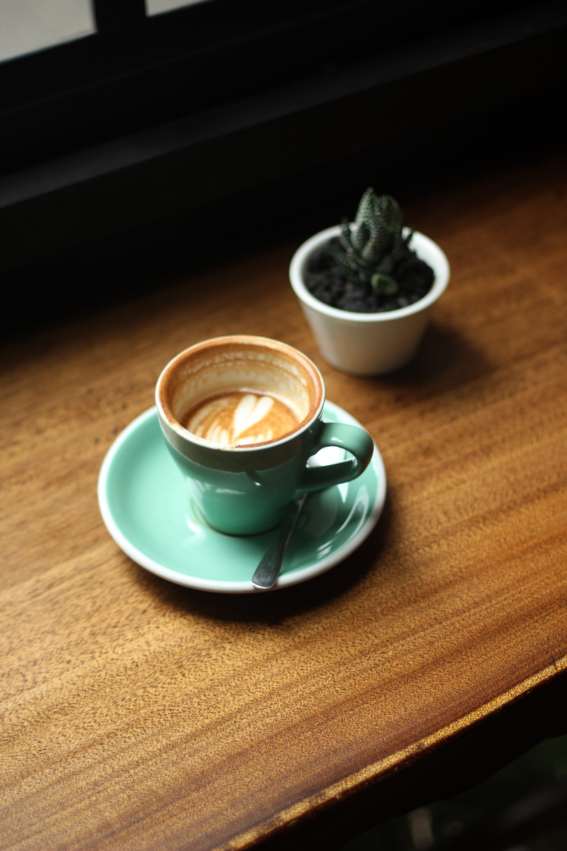 coffee shop, wood, food and drink, latte, coffee cup, hot drink, fillmore coffee, refreshment, high angle view, crockery, drink, window, 2K, cup, kitchen utensil