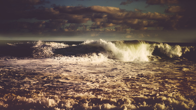 sport, hitting, flow, cloud - sky, power, horizon, blue, outdoors, motion, speed, surfing, 5K, land, nonstop, breaking, splash, water, sky, scenics - nature