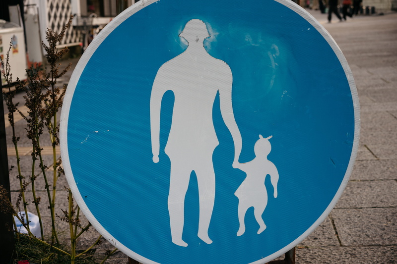 creativity, nature, outdoors, male likeness, art and craft, architecture, attention, pedestrian, sky, representation, no people, close-up, kid, walking
