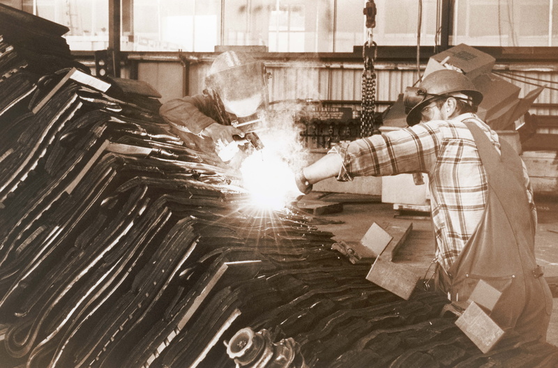 manufacturing, metal industry, engineer, machinery, males, job - Religious Figure, day, real people, industry, lens flare, helmets, men, welding, welders