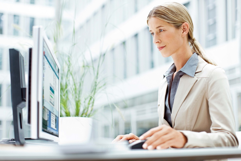 businesswoman, adult, mid adult, business, young Adult, part Of, one Young Woman Only, adults Only, young Women, girl, blazer, wireless technology, positive Emotion