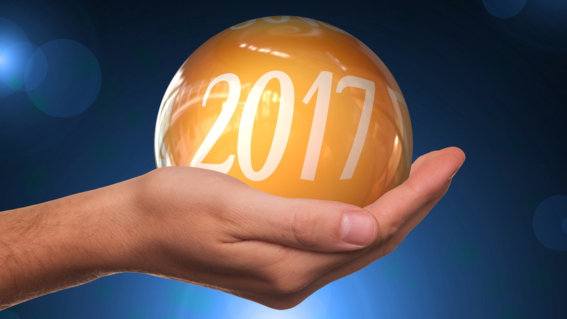 hand, palm, figures, new year, blue, ball, fingers, holiday, keeps, glare, reflection, 4K, Shine, 2017, background, new 2017, yellow, date