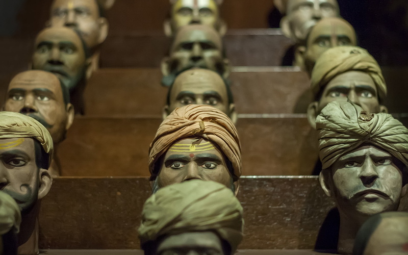 males, horniman, statues, art, wooden, figure, pov, london, photography, artistic, 1080P, stare, men, people, heads, faces, eyes, funny, sculptures, humor