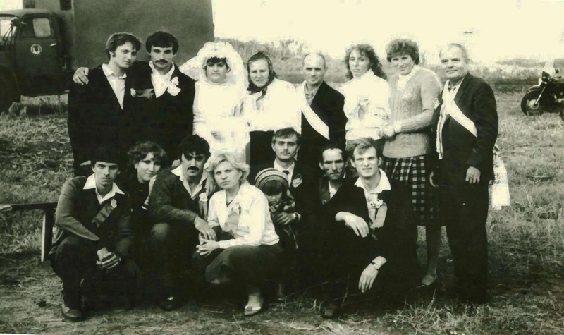 men, ukraine, kharkiv oblast, harkivska oblast, people, young adult, women, sovetskij soyuz, dvorichna raion, pishanka, group of people, archival, clothing