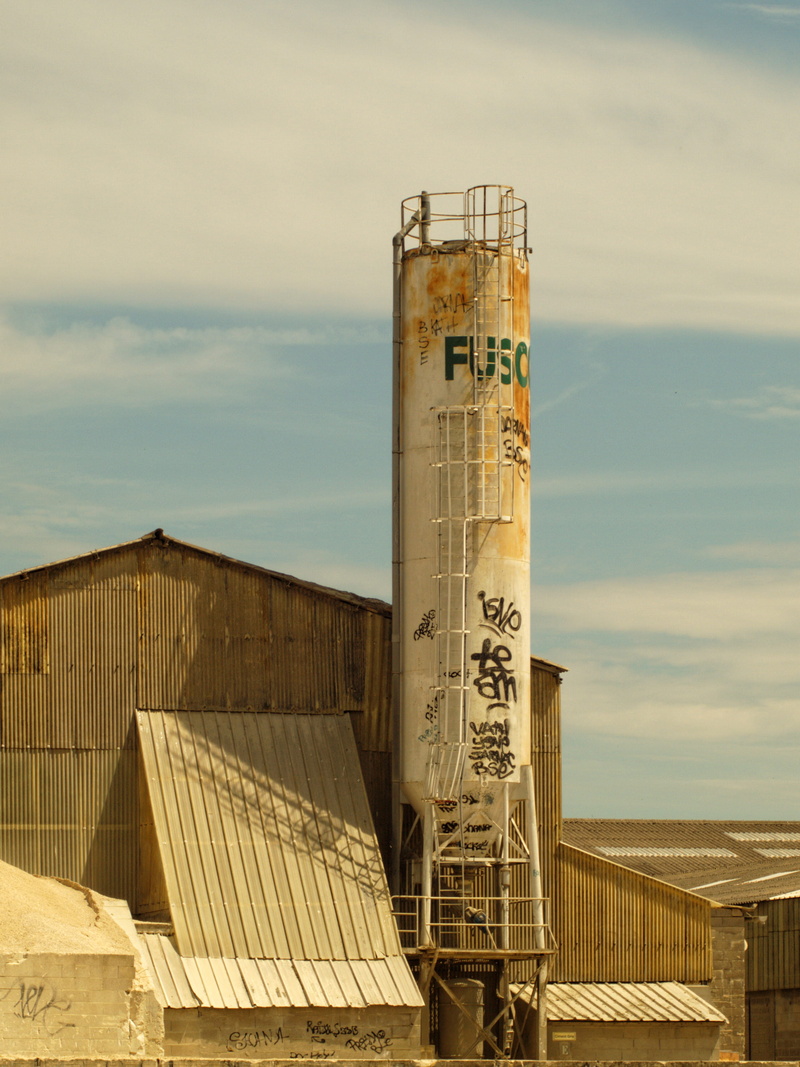 built structure, cloud - sky, sky, metal, storage shed, day, rusty, bonneuil-sur-marne, communication, factory, abandoned, tower, nature, no people, text