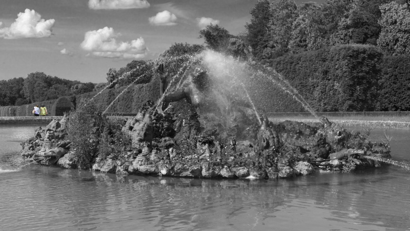 beauty in nature, no people, champs-sur-marne, transportation, lake, flowing water, architecture, tree, water, scenics - nature, france, sky, fontaine