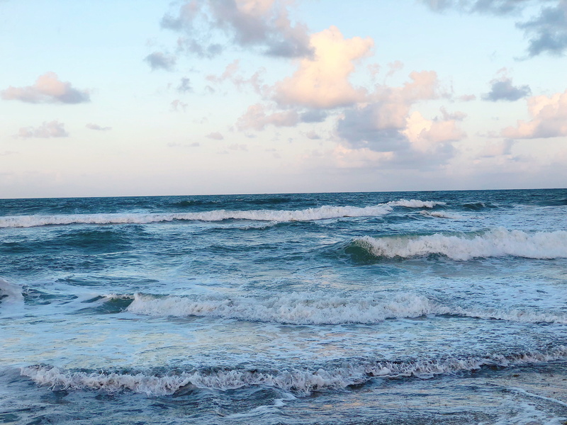 horizon over water, aquatic sport, cloud - sky, waterfront, tranquility, motion, beauty in nature, sport, united states, nature, outdoors, sea, no people