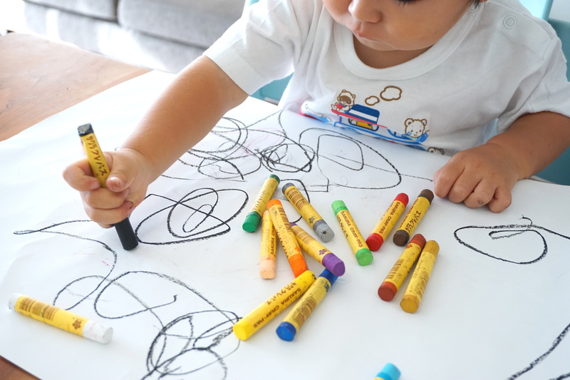 activity, people, offspring, front, creativity, draw a picture, multi colored, graffiti, printing, drawing - activity, kids, one person, women, human body part
