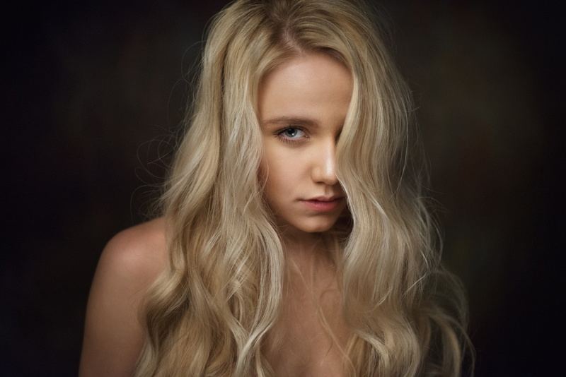 women, hair in face, 1080P, face, Maxim Maksimov, bare shoulders, blonde, blue eyes, portrait, wavy hair