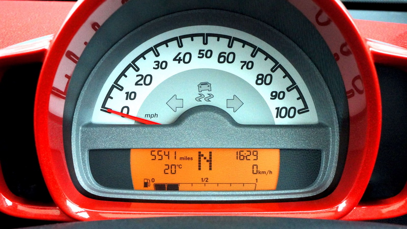 communication, geometric shape, automobile, display, panel, red, number, mode of transportation, no people, measure, indicator, shape, fuel and power generation