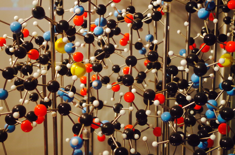 molecular structure, no people, backgrounds, design, Net, creativity, art and craft, abundance, market, technology, connection, complexity, close-up, multi colored