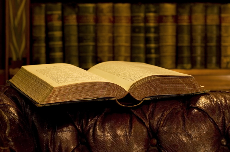 textbook, reading, learning, expertise, cultures, still life, library, leather, university, belief, bookshelf, shelf, book Cover, spirituality, page, book