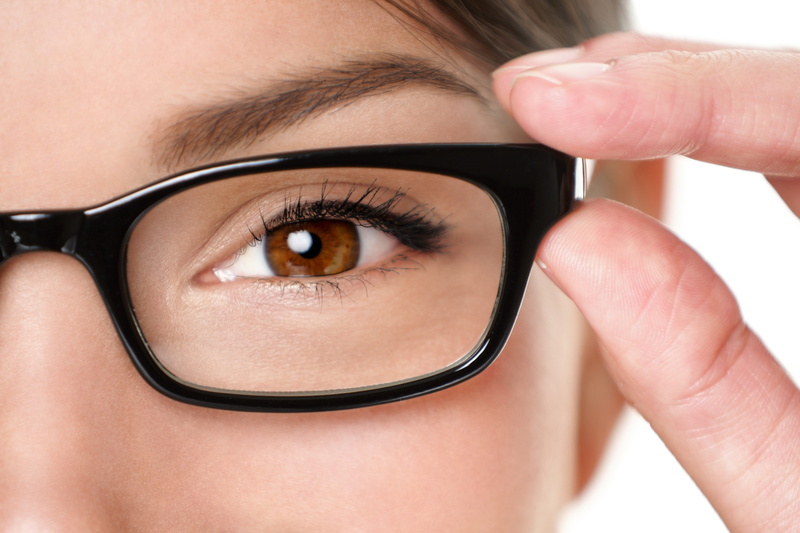 eye, eyesight, eyebrow, Optics, human eye, Girl, women, beauty, studio shot, Glasses, eyewear, 5K, human body part, people, optometrist, young adult, body part