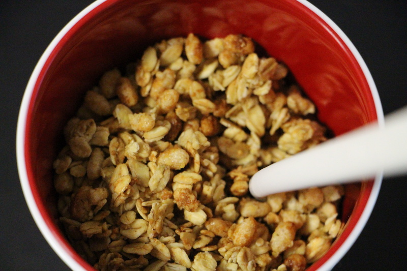 eating utensil, directly above, crockery, no people, snack, wellbeing, porridge, eat, 5K, milk, kitchen utensil, breakfast, indoors, seed, muesli, granola