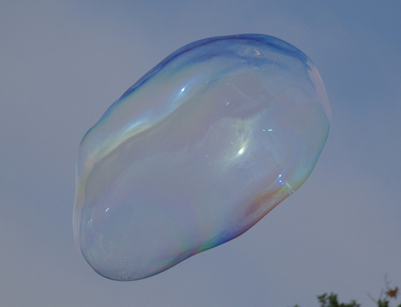 1080P, day, shiny, focus on foreground, semi-precious gem, outdoors, transparent, single object, fragility, beauty in nature, no people, vulnerability