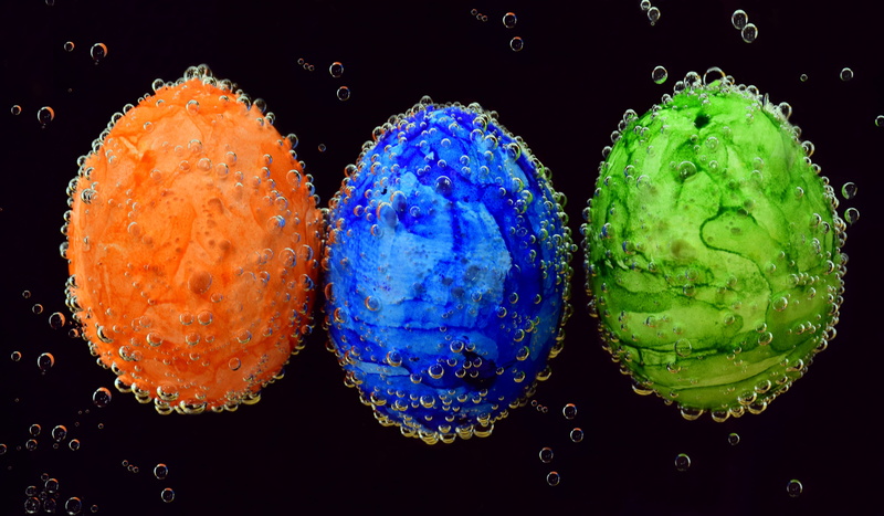healthcare and medicine, no people, funny, blubber, dye eggs, color, egg, beautiful, green, wet, virus, gas bubbles, water, motion, 5K, indoors, drop