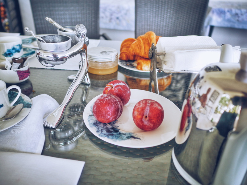 white, kitchen utensil, plate, table, wellbeing, red, apple, sweet food, fruits, still life, household equipment, eating utensil, ready-to-eat, indoors