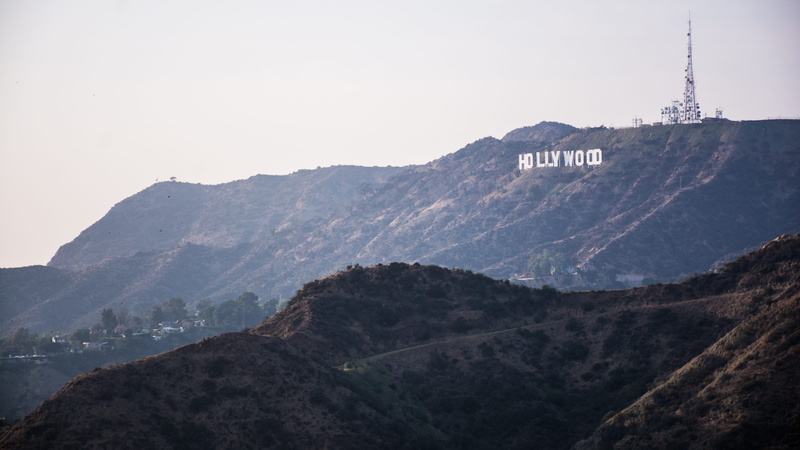 building exterior, beauty in nature, la, architecture, outdoors, mountain, hollywood sign, communication, environment, vista, hollywood, travel, views
