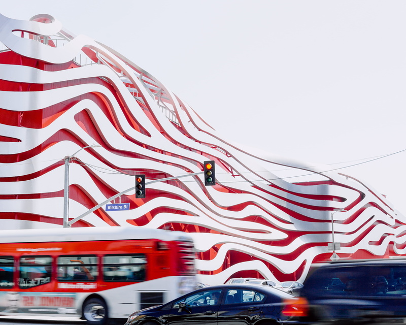 bus, architecture, motion, street light, white, 4K, wavy, lapse, nature, time, patriotism, los angele, design, land vehicle, petersen, mode of transportation