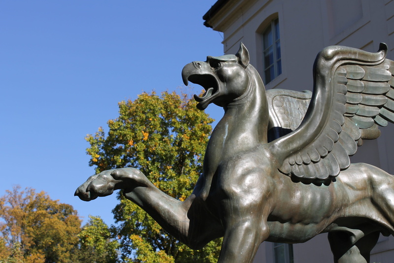 statue, sunlight, day, silver colored, branitz, mythical creatures, no people, creativity, art and craft, griffin, architecture, outdoors, 4K, representation
