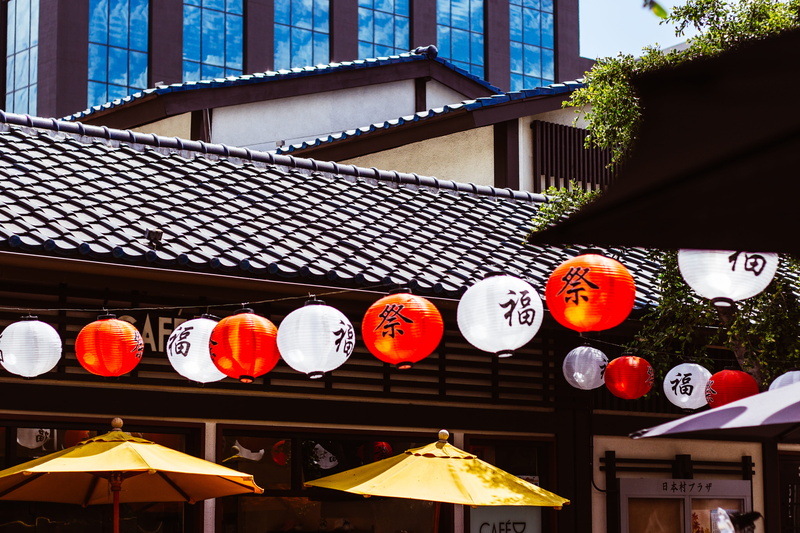nature, tokyo, building exterior, celebration, little tokyo, lantern, outdoors, day, 5K, asian, no people, culture, hanging, chinese lantern festival